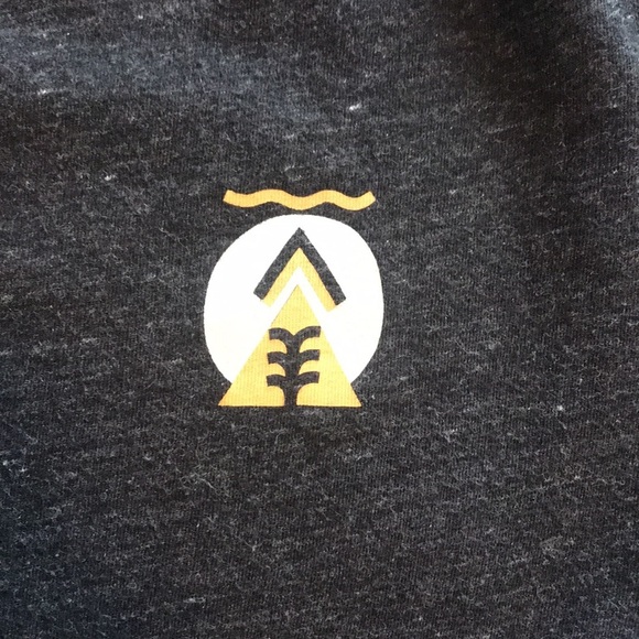 Decathlon Quechua Hiking T-shirt - Picture 6 of 9